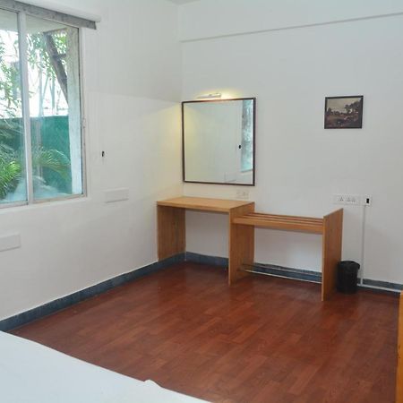 Dejavu Hotel Coimbatore Buitenkant foto