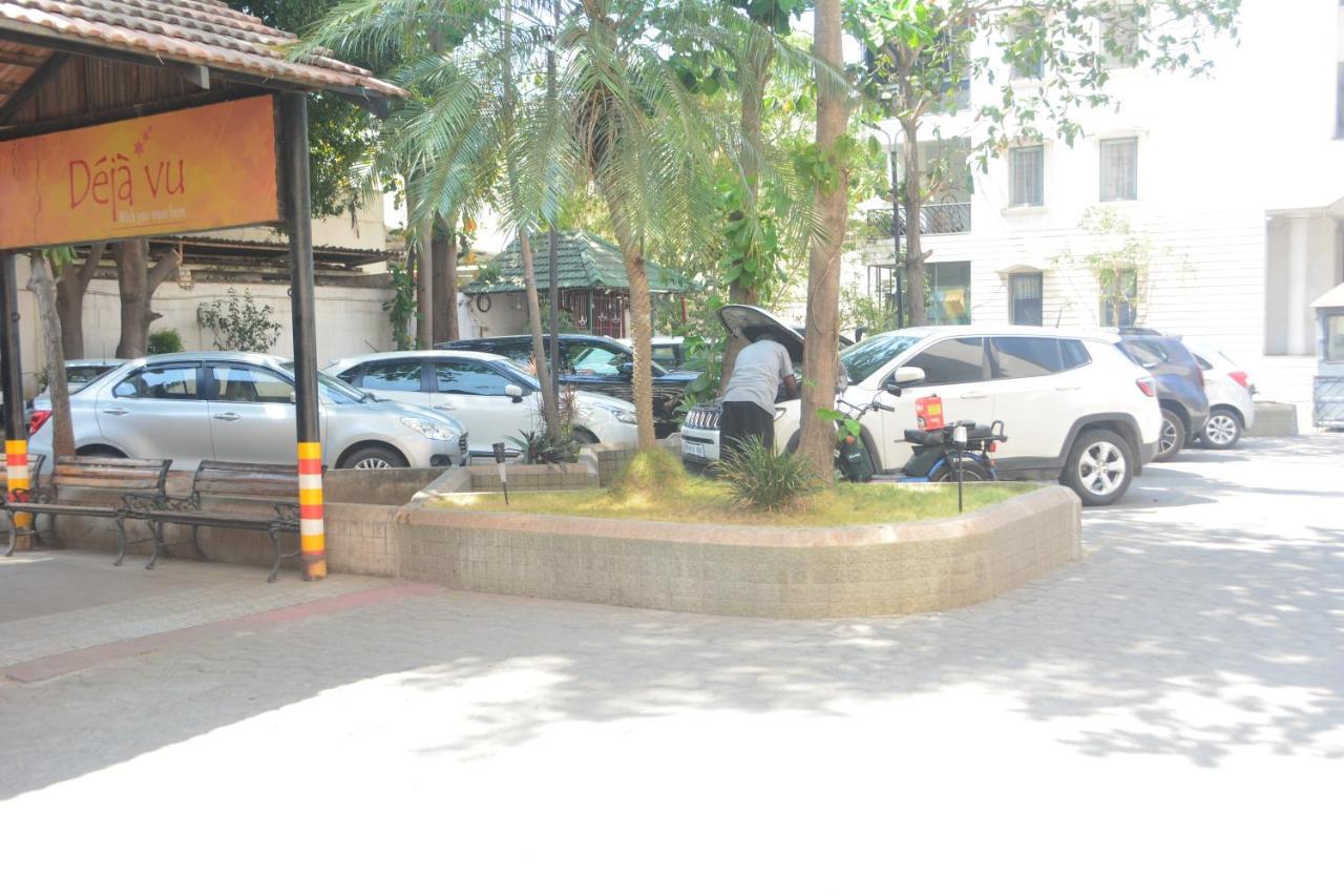 Dejavu Hotel Coimbatore Buitenkant foto